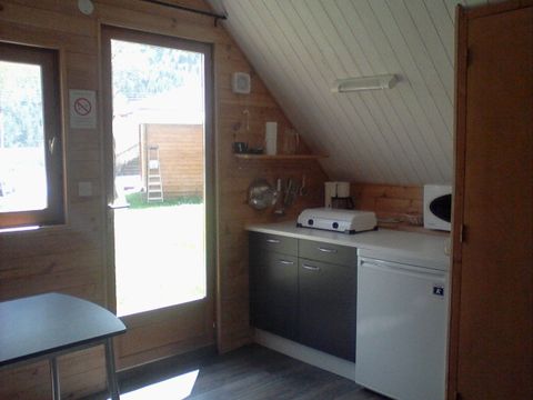 BUNGALOW 4 personnes - TRAPPEUR sans sanitaires