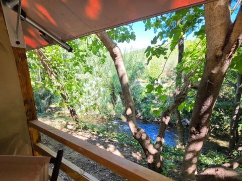 Tente en toile et en bois 2 personnes - Lodge Cocoon River 28m2 (2 ch - 5pers) (sans sanitaires) + terrasse