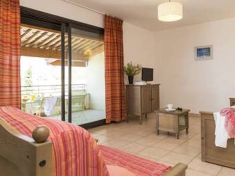 Appartement 5 personnes - (max. 4 adultes) Belgodere Capra Scorsa 986980