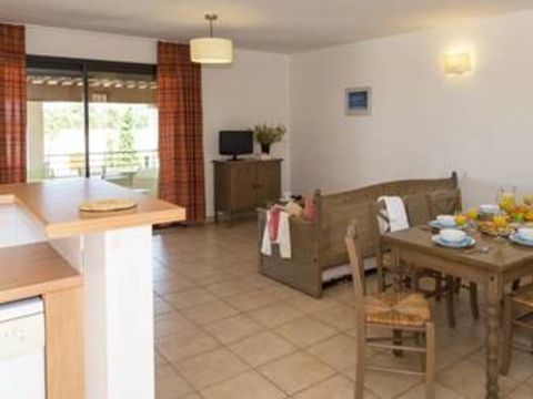 Appartement 7 personnes - (max. 6 adultes) Belgodere + garage Capra Scorsa