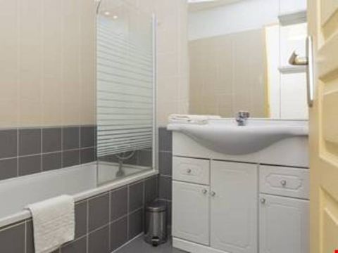 Appartement 7 personnes - (max. 6 adultes) Belgodere Capra Scorsa