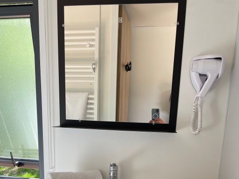 MOBILHOME 4 personnes - Cottage avec terrasse 2ch/2sdb et spa privatif au Camp'hôtel du Perche Bellêmois