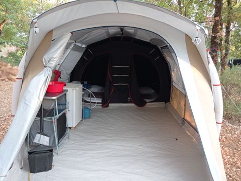 TENTE 4 personnes - Tente équipée 4 personnes (dimanche à dimanche du 07/07/24 au 01/09/24) 4 pers. 