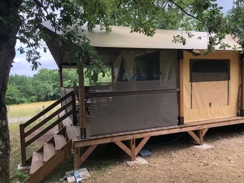 Hébergement 5 personnes - Lodge Glamping 5 personnes (samedi à samedi du 06/07/24 au 31/08/24) 1/5 pers.