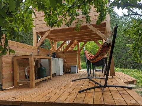 HÉBERGEMENT INSOLITE 2 personnes - Cabane sur pilotis 1/2 pers. - (3 nuits minimum en Juillet et Août)