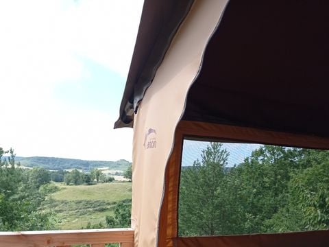 Hébergement 2 personnes - Cabane sur pilotis 1/2 pers. - (3 nuits minimum en Juillet et Août)