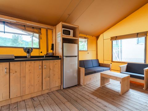 Tente en toile et en bois 5 personnes - Grives