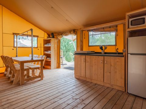 Tente en toile et en bois 5 personnes - Grives