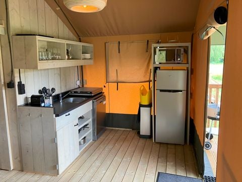 TENTE TOILE ET BOIS 6 personnes - Belle vue