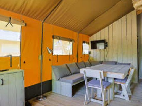 Tente en toile et en bois 6 personnes - Belle vue