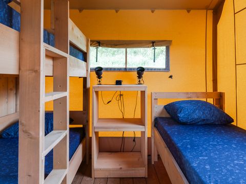 Tente en toile et en bois 5 personnes - Grives