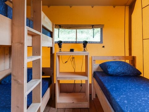 TENTE TOILE ET BOIS 5 personnes - Grives