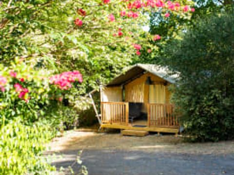 Tente en toile et en bois 5 personnes - Tente safari Sagelat