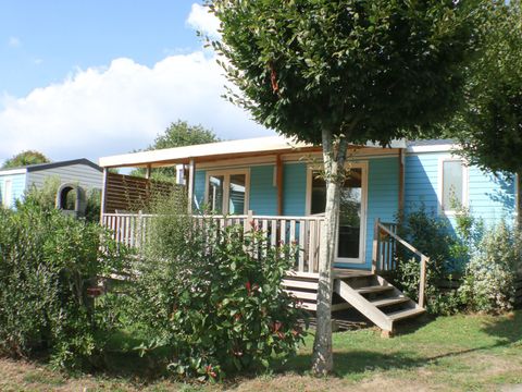 MOBILHOME 5 personnes - Premium | 2 Ch. | 5 Pers. | Terrasse Surélevée | TV
