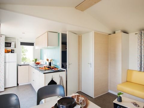 MOBILHOME 5 personnes - Premium | 2 Ch. | 5 Pers. | Terrasse Surélevée | TV