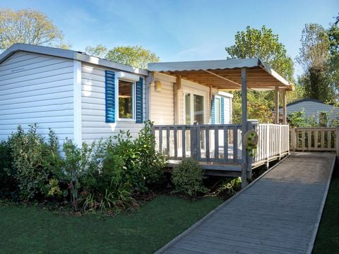 MOBILHOME 4 personnes - Mobil-home PMR | Comfort | 2 Ch. | 4 Pers. | Terrasse surélevée | 1 SDB | TV