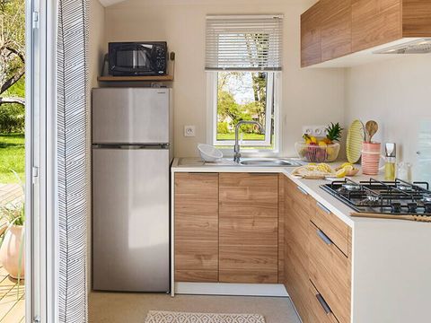 MOBILHOME 6 personnes - Mobil-home | Comfort | 2 Ch. | 4/6 Pers. | Terrasse surélevée | Clim. | TV