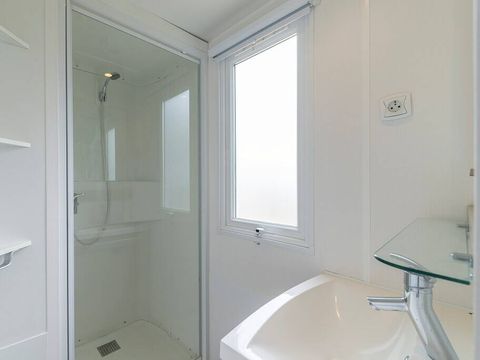 MOBILHOME 6 personnes - Mobil-home | Comfort | 2 Ch. | 4/6 Pers. | Terrasse surélevée | Clim. | TV
