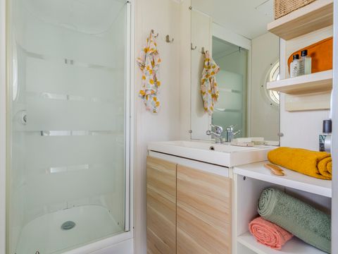 Mobilhome 8 personnes - CONFORT - 3 chambres - 29m²