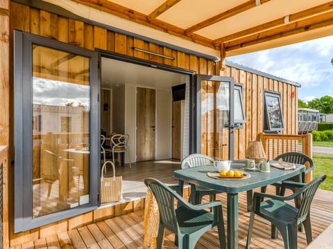 MOBILHOME 4 personnes - GRAND CONFORT  2 chambres C 24m² TV