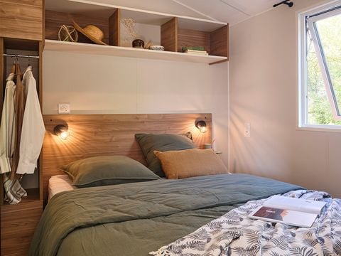 Mobilhome 8 personnes - PRESTA - 40m² - 4 chambres - 2 salles de bain - TV - Clim