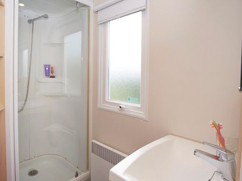 MOBILHOME 8 personnes - Classic | 3 Ch. | 6/8 Pers. | Terrasse surélevée non couverte | 1 SDB