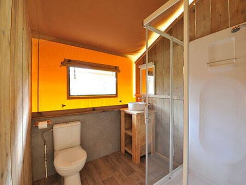 TENTE TOILE ET BOIS 6 personnes - Tente Safari Lodge | 2 Ch. | 6 Pers. | 1 SDB