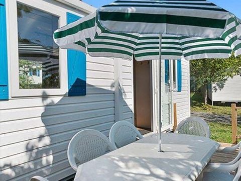 MOBILHOME 6 personnes - Mobil-home | Comfort | 2 Ch. | 4/6 Pers. | Terrasse surélevée non couverte | 1 SDB | TV