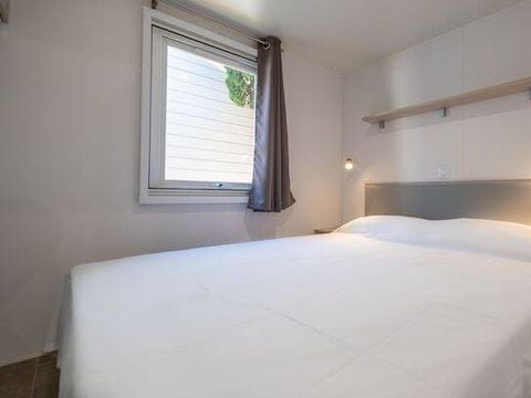 MOBILHOME 8 personnes - Mobil-home | Comfort | 3 Ch. | 6/8 Pers. | Terrasse Lounge | 1 SDB | TV