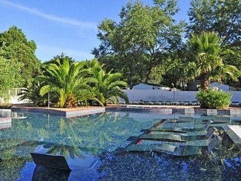 Camping Le Ruisseau des Pyrénées - Camping Pyrénées-Atlantiques