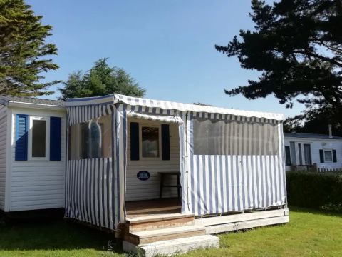 Mobilhome 4 personnes - 2 chambres - terrasse couverte et fermée