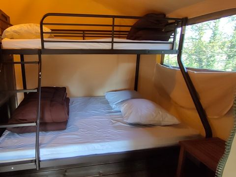 Tente en toile et en bois 5 personnes - Lodge Kenya 34 (sans sanitaires)