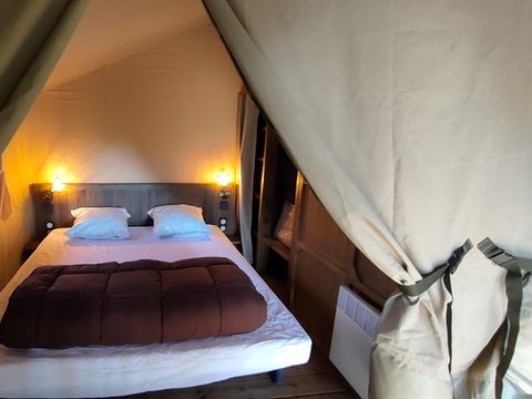 Tente en toile et en bois 5 personnes - Lodge Kenya 34 (sans sanitaires)