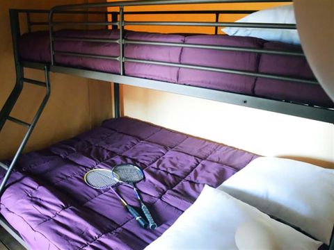 Tente en toile et en bois 5 personnes - Lodge Kenya 34 (sans sanitaires)