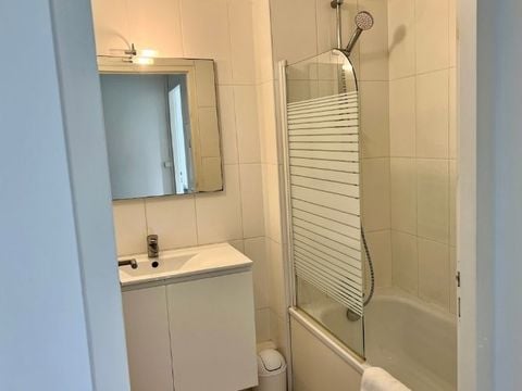 APPARTEMENT 4 personnes - Appartement FLORES 2-4 personnes