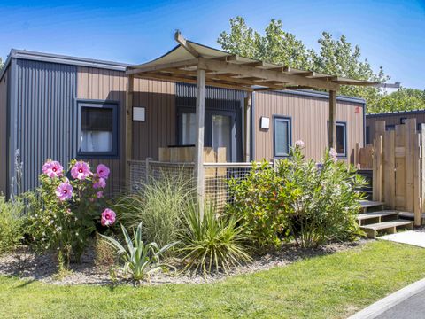 MOBILHOME 4 personnes - Mobile-home LUXE ANDIA avec spa 4 personnes