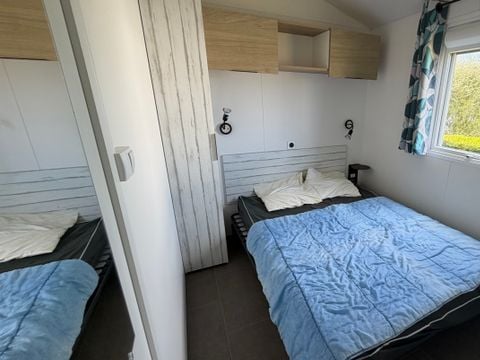 MOBILHOME 8 personnes - MOBILE HOME NIRVANA QUATTRO 4 chambres 40m² avec terrasse semi couverte