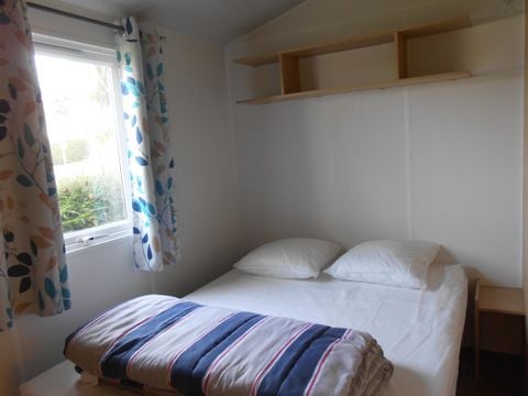 TENTE TOILE ET BOIS 5 personnes - TITHOME 25m²  2 chambres - PAS DE WC ET SALLE DE BAIN