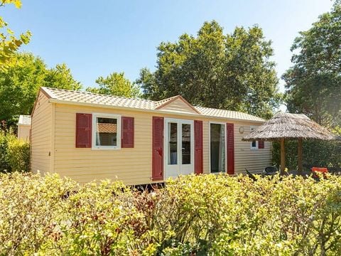 MOBILHOME 4 personnes - Mobil-home | Classic | 2 Ch. | 4 Pers. | Terrasse couverte | 1 SDB