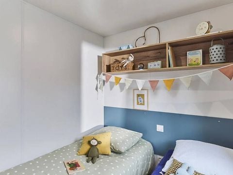 MOBILHOME 6 personnes - Mobil-home | Comfort | 3 Ch. | 6 Pers. | Terrasse couverte | 1 SDB | Clim.