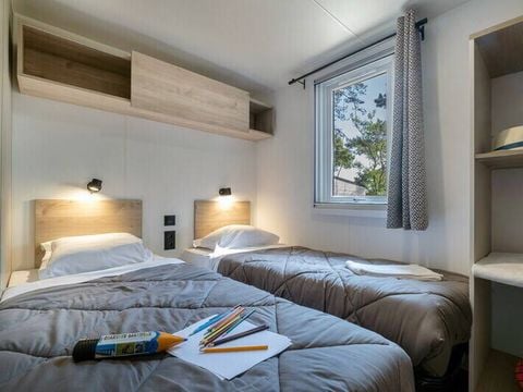 MOBILHOME 6 personnes - Mobil-home | Comfort | 3 Ch. | 6 Pers. | Terrasse couverte | 1 SDB | Clim. | TV