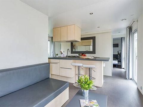 MOBILHOME 6 personnes - Mobil-home | Premium Exclusive | 3 Ch. | 6 Pers. | Terrasse Lounge | Clim. | TV