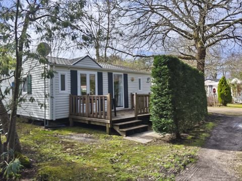 Mobilhome 4 personnes - 30m² N°50 - 2 chambres - Samedi au Samedi