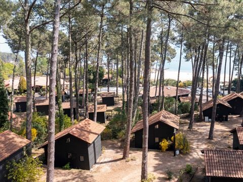 BUNGALOW 4 personnes - Cabane CONFORT | 2 chambres - Côté Village