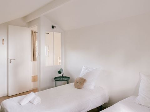 BUNGALOW 4 personnes - Cabane SIGNATURE | 2 chambres - Côté Lac