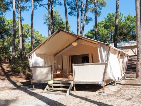 TENTE TOILE ET BOIS 4 personnes - Lodge Maasai