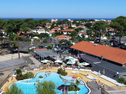 MOBILHOME 6 personnes - Cottage 6 Places 3 Chambres (TV, clim, lave-vaiselle)