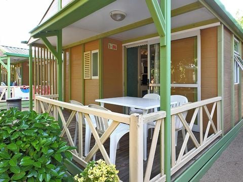 CHALET 5 personnes - 5 places - 2 chambres ( Clim Tv Ménage )