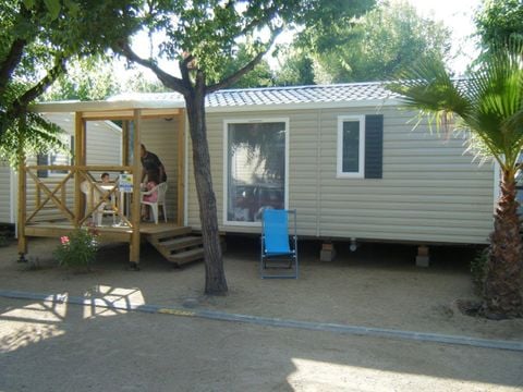 MOBILHOME 4 personnes - 2 chambres terrasse-semi couverte TV clim