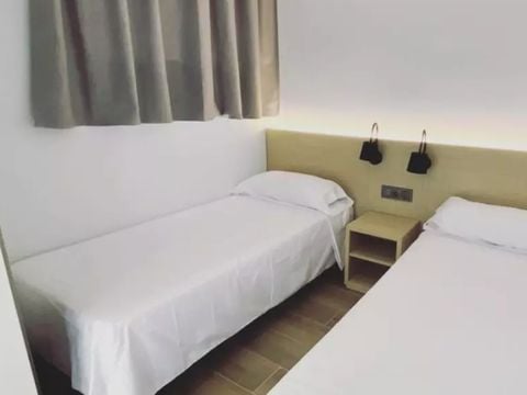 STUDIO 4 personnes - Studio 2 Pièces 2/4 Personnes Climatisé + TV